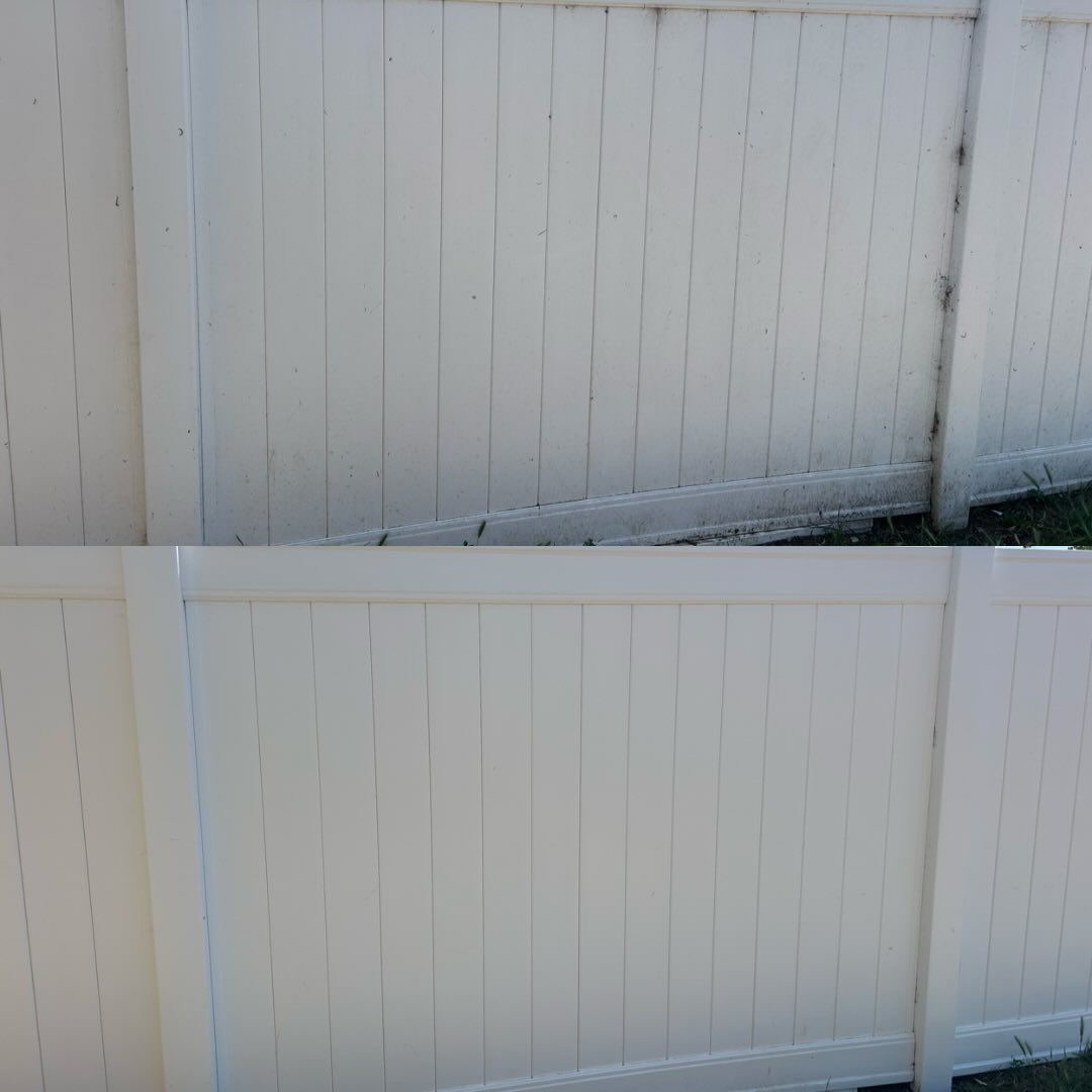Vinyl fence soft washing before and after